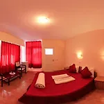 Laguna 2*